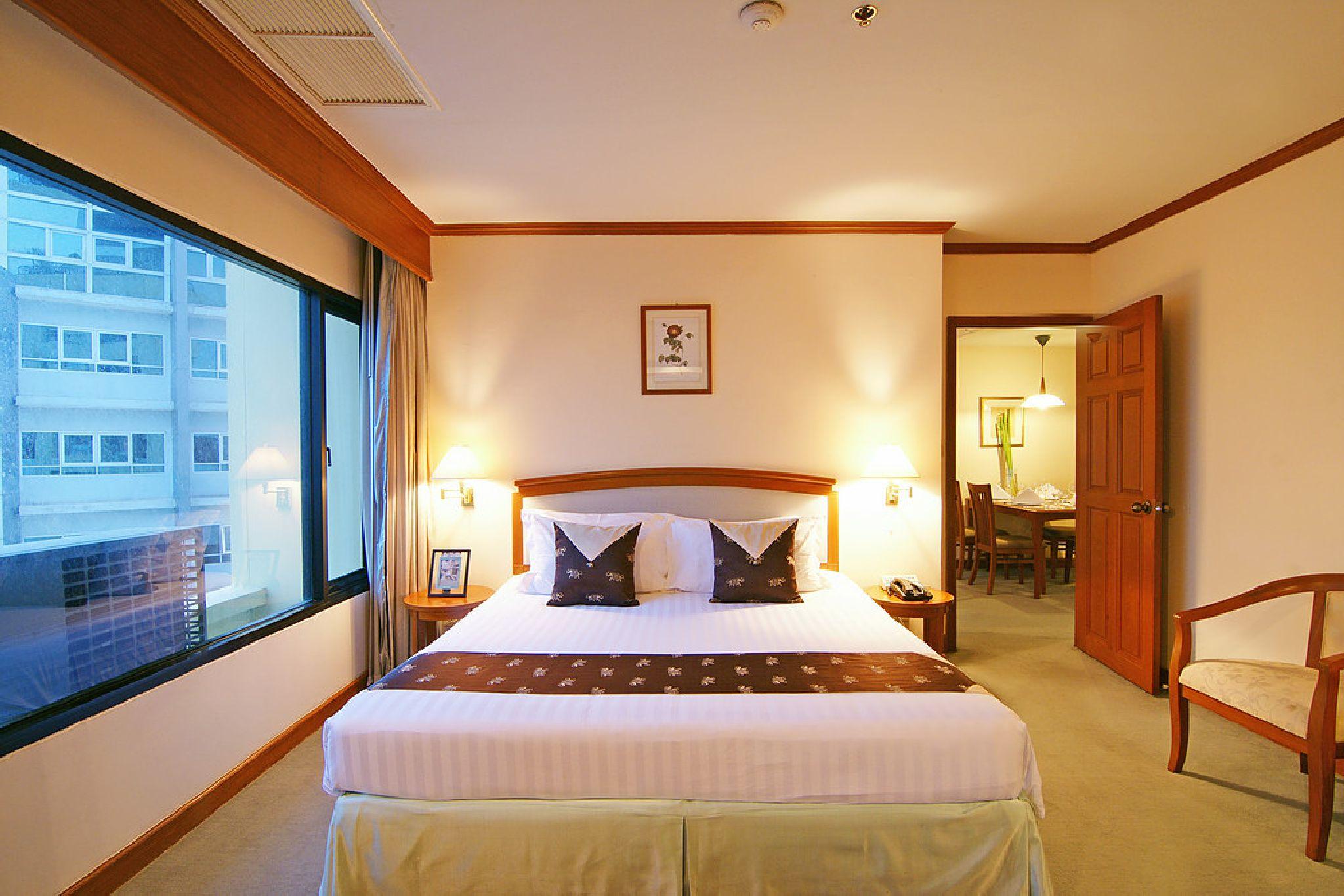 Grand Diamond Suites Hotel Banguecoque Exterior foto