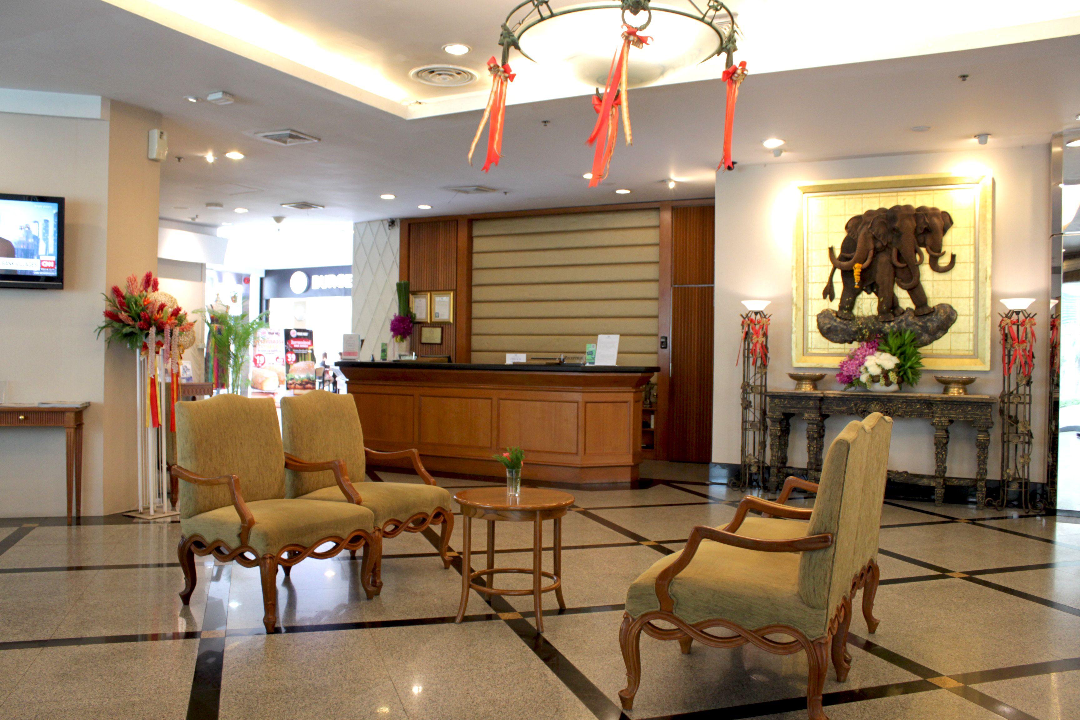 Grand Diamond Suites Hotel Banguecoque Exterior foto